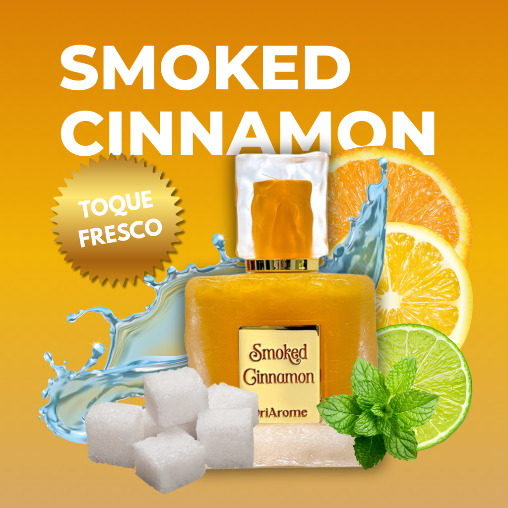 Bodegón artístico del perfume Smoked Cinnamon rodeado de ramas de canela y notas amaderadas, resaltando su aroma intenso.